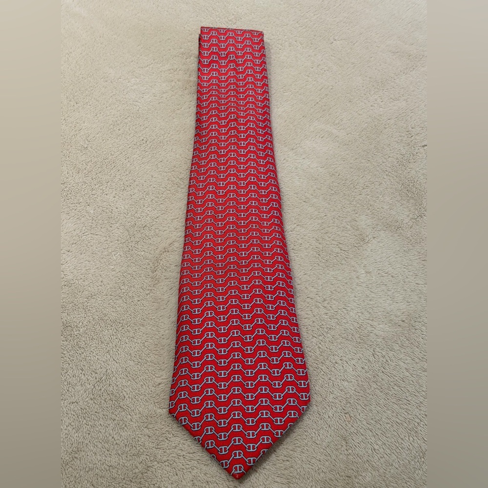 Hermes Classic Red Patterned Silk Tie made in France